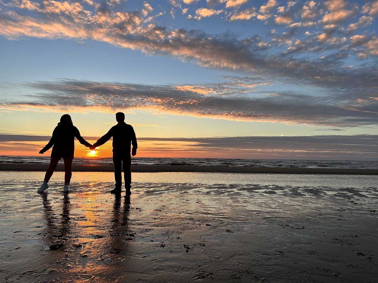 Need romantic travel ideas for Valentine’s Day? Here are 5 that can’t be beat